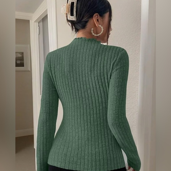 Classic Fashion Fitted, Ribbed Long Sleeve Sweater - Green - Picture 3 of 10